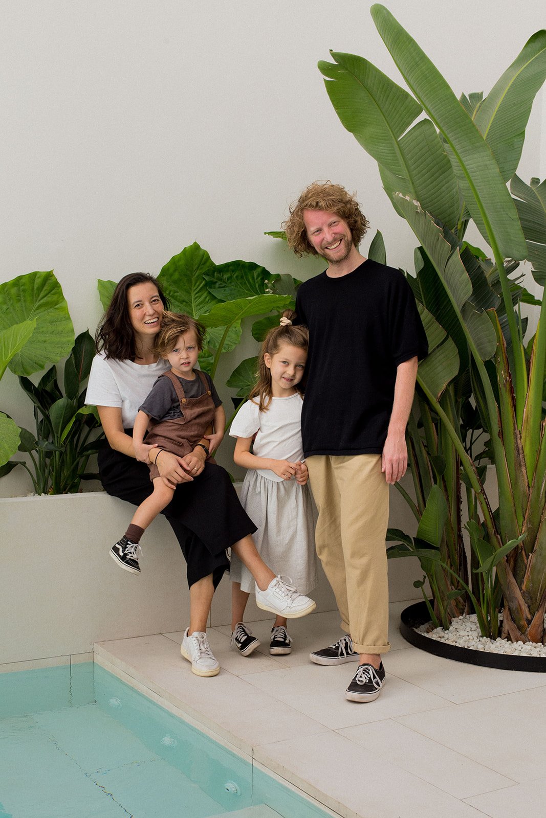 Family picture YOURS_websize.jpg