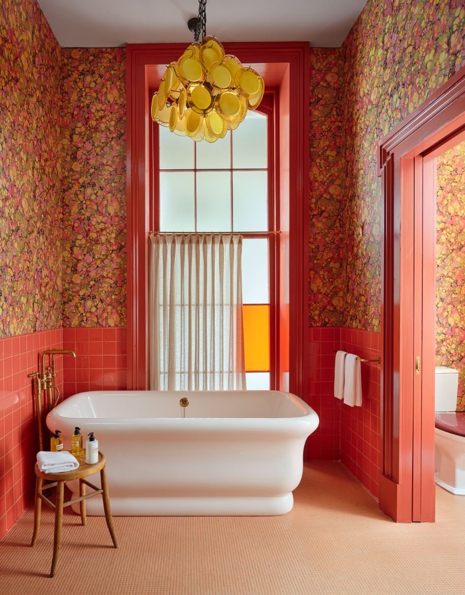 hotel-st-vincent_good-trips-Marysuite-BRTub.jpg